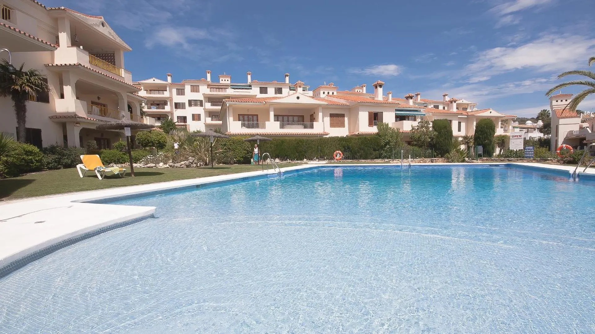 Apartament Los Castillos 33 Manilva